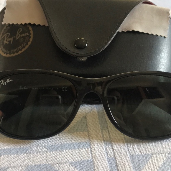 Ray-Ban Other - Ray-Ban New Wayfarer